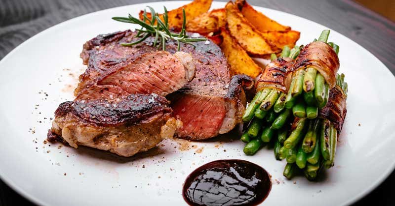 Steak Potatoes Asparagus